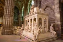 Basilica-of-Saint-Denis-15-B8277881