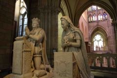 Basilica-of-Saint-Denis-22-B8277901