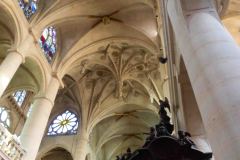 Church-of-Saint-Etienne-du-Mont-4-B8277929