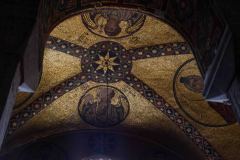 Monestary-on-way-to-Delphi-15-B1019517