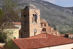 Monestary-on-way-to-Delphi-5-B1019498