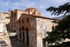 Monestary-on-way-to-Delphi-8-B1019506
