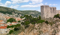 B5281283-Pano