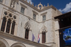 P5281174
