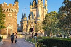 Disneyland-10-20260416_172118