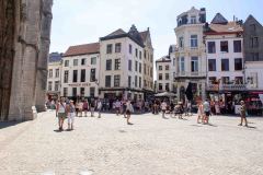 Antwerp-Belgium-15-P7117153