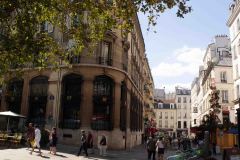Paris-2022-Misc-21-B8206978