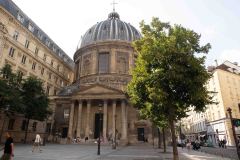 Paris-2022-Misc-3-B8186932