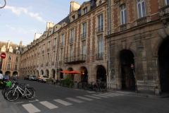 Paris-2022-Misc-88-B8308465