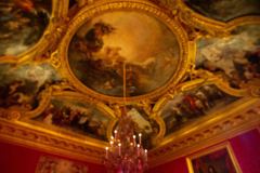 Palace-of-Versailles-9-B8247330