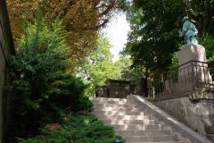 Pere-Lachaise-Cemetery-11-B8237230