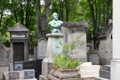 Pere-Lachaise-Cemetery-17-B8237247