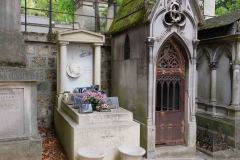 Pere-Lachaise-Cemetery-42-B8237294