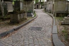 Pere-Lachaise-Cemetery-44-B8237296