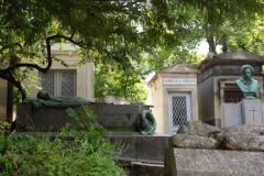 Pere-Lachaise-Cemetery-5-B8237221
